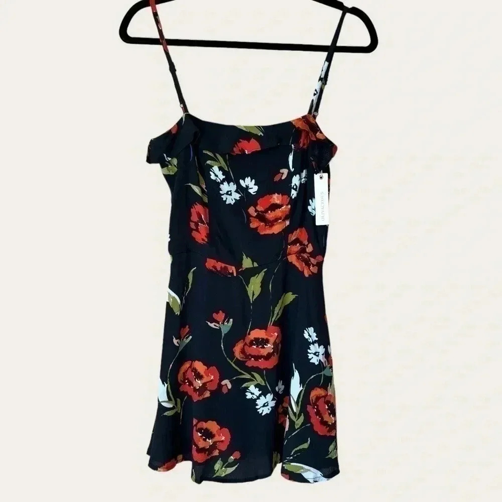 Olivaceous Floral Print Flowy Mini Dress in Black Size Small